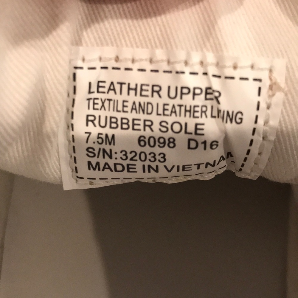 Tory Burch leather silver lace up shoe size 7.5 - Picture 7 of 8